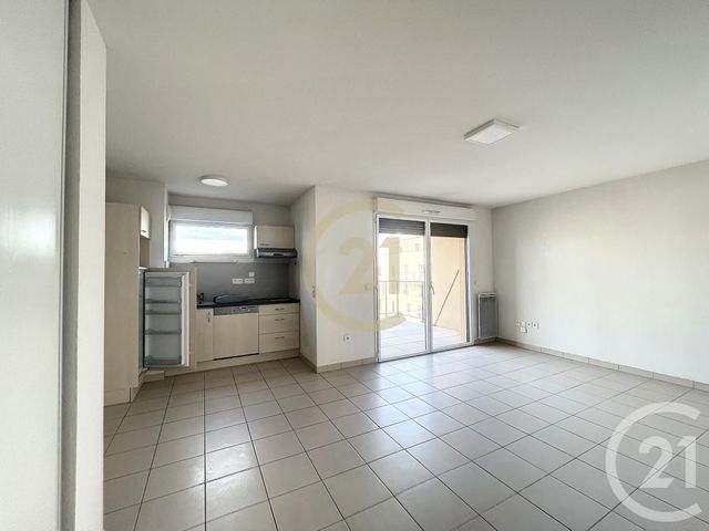 Appartement F2 à louer - 2 pièces - 43.62 m2 - MONTELIMAR - 26 - RHONE-ALPES - Century 21 Portes De Provence