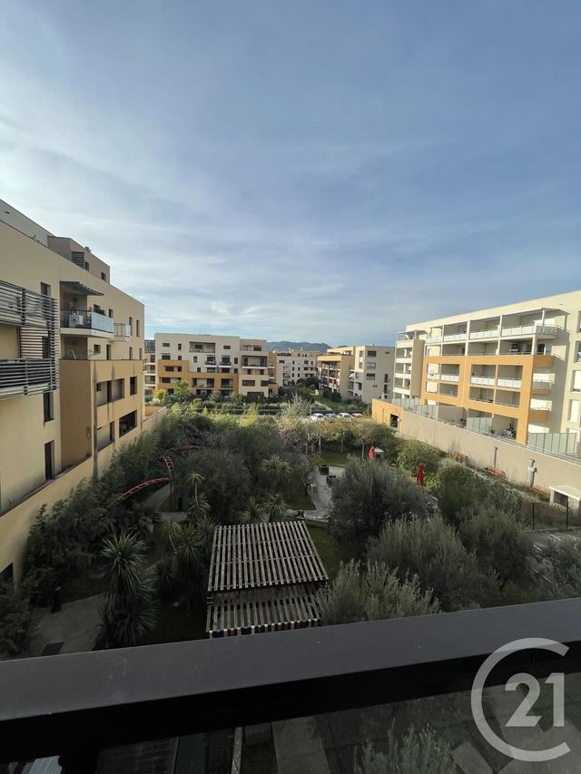 Appartement T2 à louer - 2 pièces - 53.0 m2 - MONTELIMAR - 26 - RHONE-ALPES - Century 21 Portes De Provence